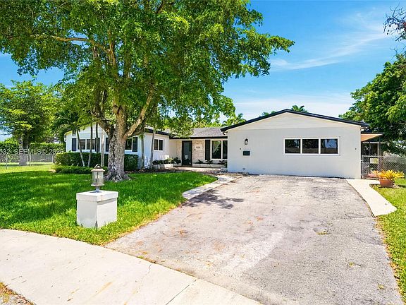 2nd image of 9331 SW 104th Ct