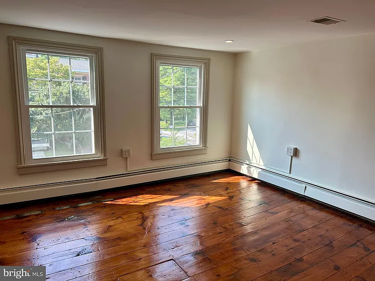 1327 W Strasburg Rd — Photo 21