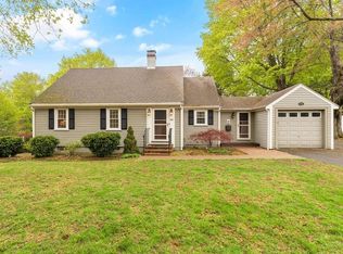 130 Chestnut St, Wakefield, MA 01880