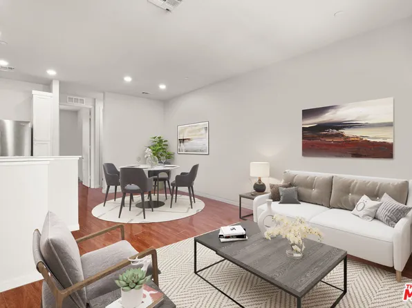 7250 N Cherry Ln, Van Nuys, CA 91405