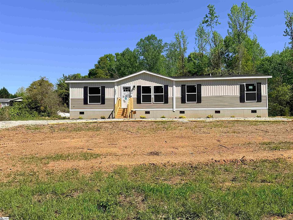 1st image of 352 Burton Creekside Rd