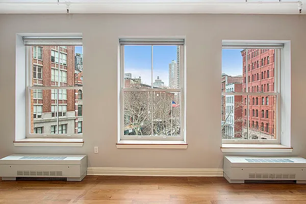 Sold by Liss Real Estate Group LLC | media 2