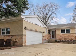 580 W Armitage Ave, Elmhurst, IL