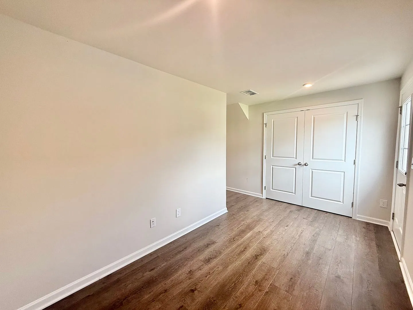 Newly Built 3BD, 2.5BA Wendell Townhome in an HOA Community with Amenities — Photo 4
