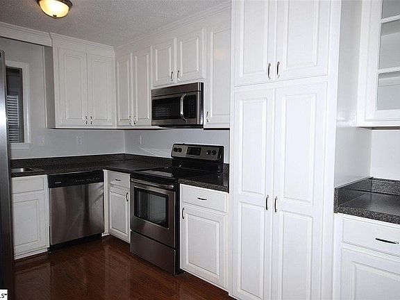 4th image of 925 Cleveland St Unit 265