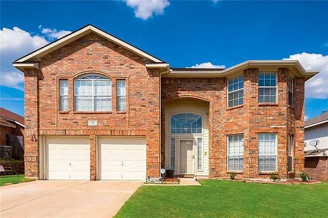 1st image of 213 Cozy Ln