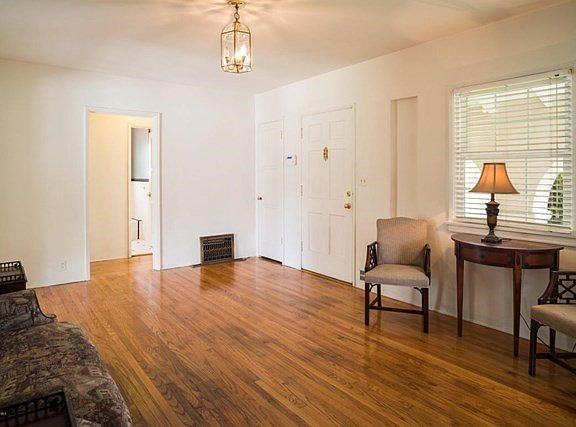 199 S Meridith Ave Pasadena CA-print-009
