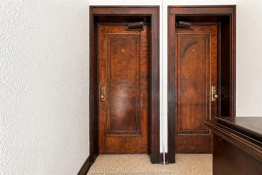 2 bed, $1,600 — Photo 4