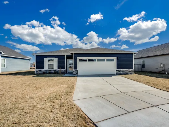 11637 W Scarlett Ct, Maize, KS 67101