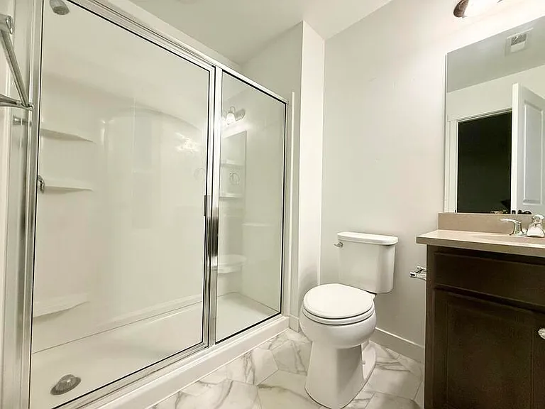 10539 S Liv Way #S — Photo 17