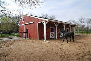 3 Stall Barn