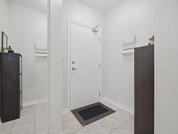 5th image of 2379 Central Park Dr #1011