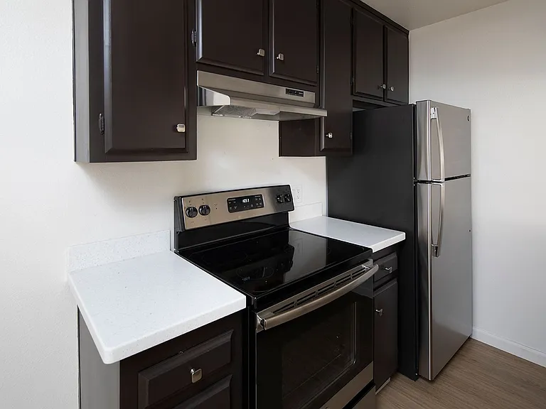 1656 Reed Ave #8 — Photo 5