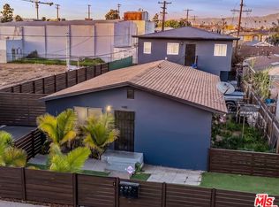 945 W 76th St, Los Angeles, CA 90044