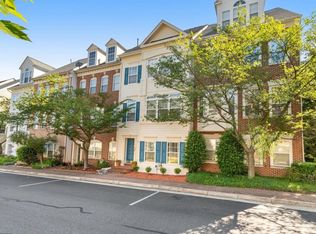 5462 Patuxent Knoll Pl, Alexandria, VA 22312