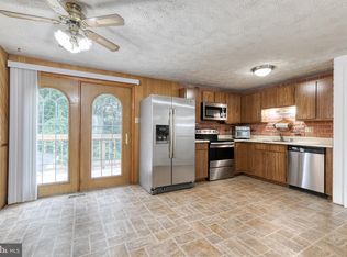 1935 Sue Creek Dr, Essex, MD 21221