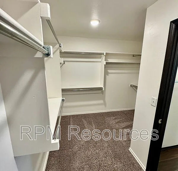 702 Midland Valley St — Photo 20