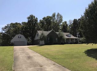 107 Elston Ln, Lexington, TN 38351