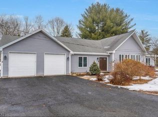 10 North Rd, Warren, NJ 07059