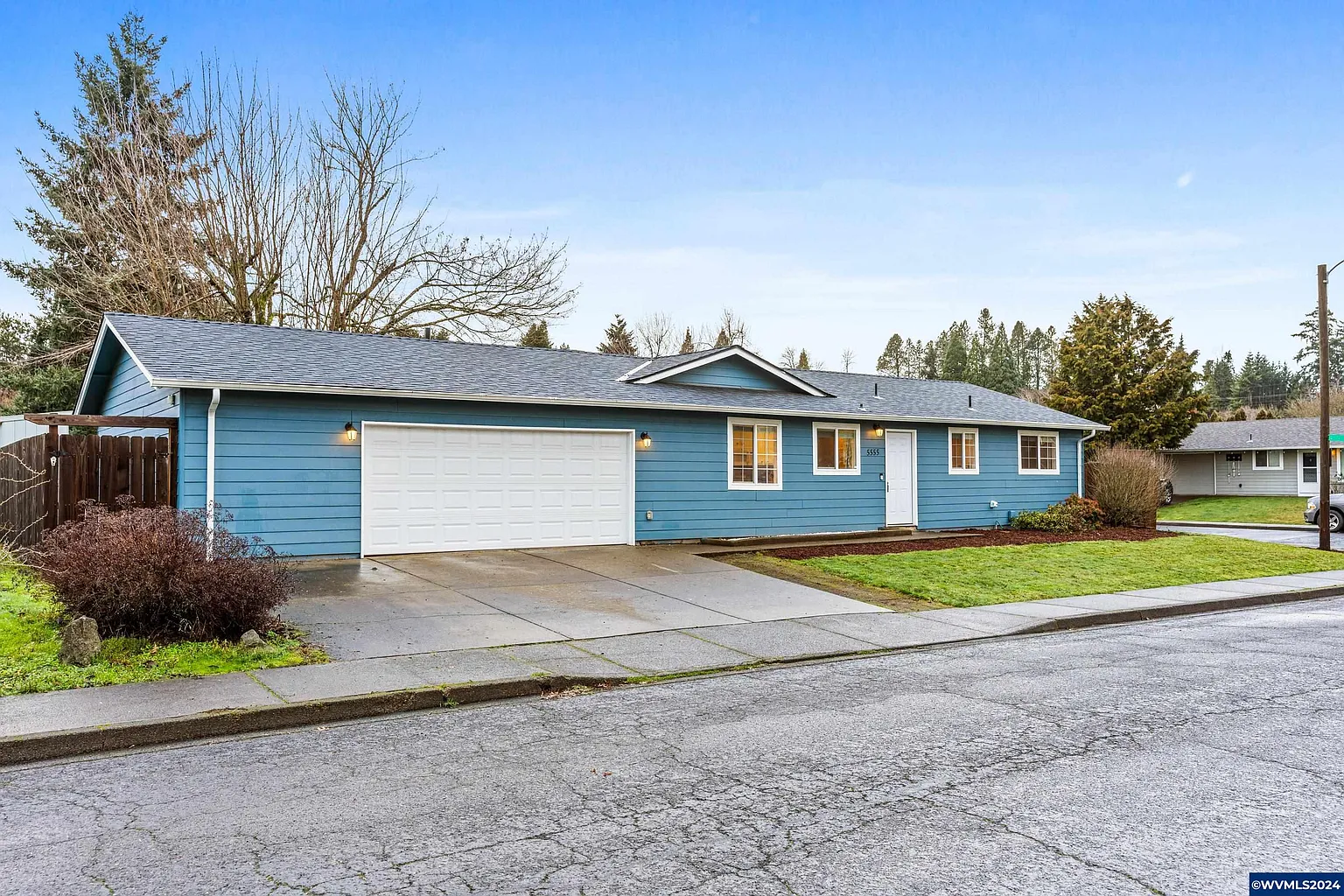 5555 Shannon Ave SE photo 1