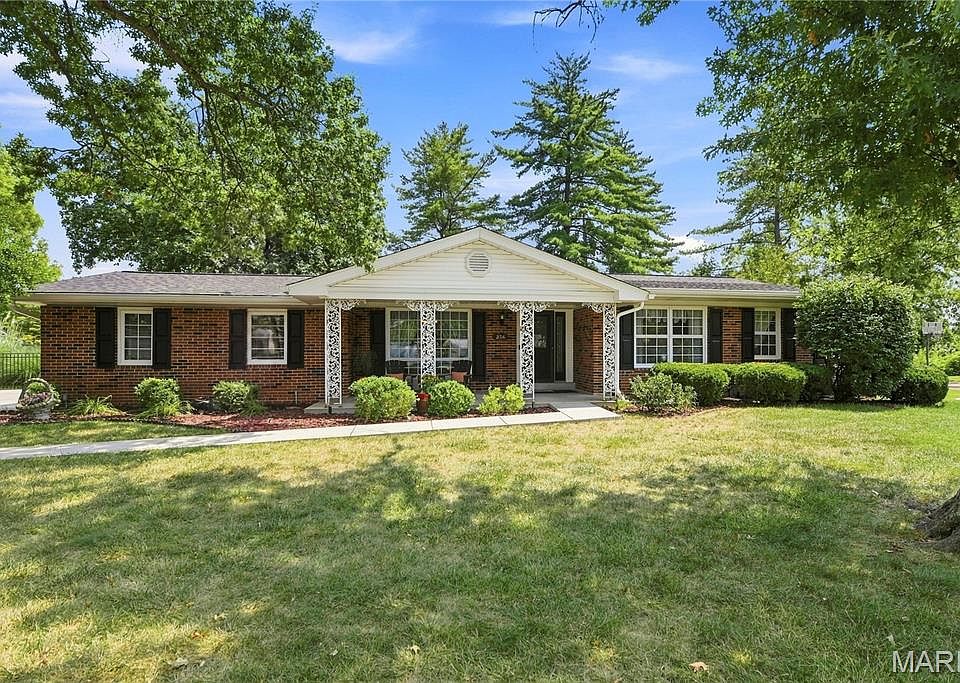 1st image of 356 Elmcrest Dr