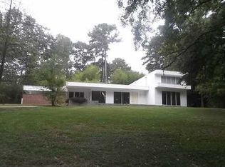 132 Ridge Dr, Jackson, MS 39216