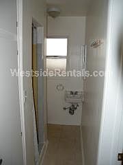 5th image of 1426 Pearl St