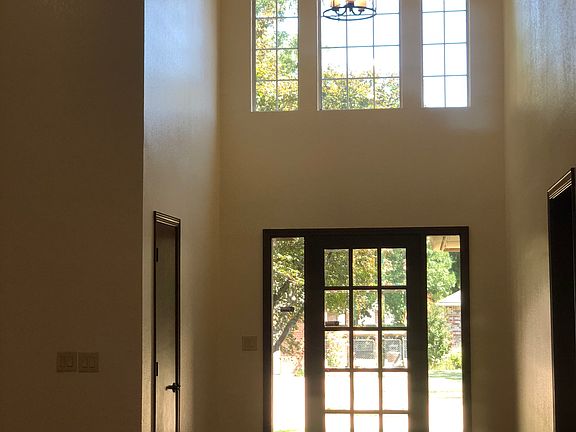 Entry with vaulted ceilings