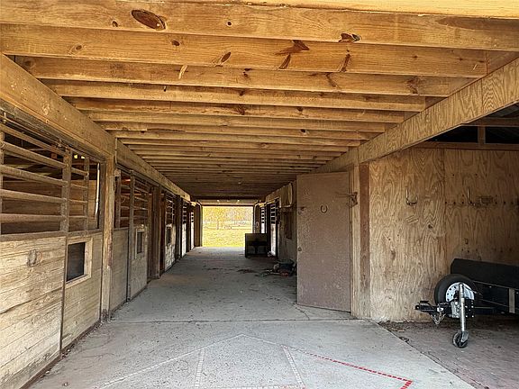 2nd image of 3240-3310 Band Rd