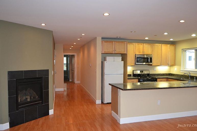 1st image of 1500 Revere Ave #1