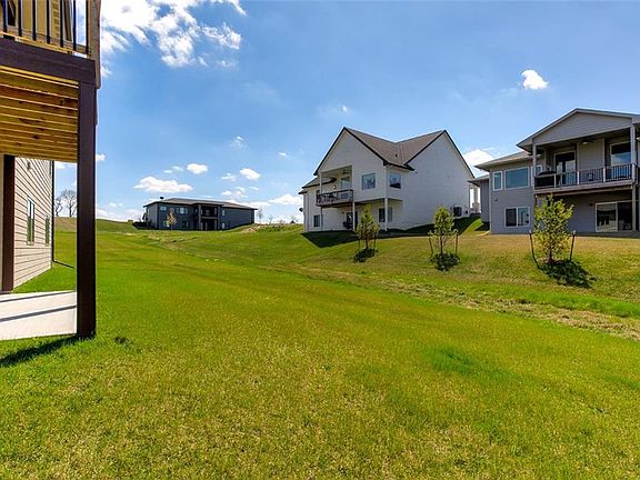 2nd image of 3890 Wildwood Ct