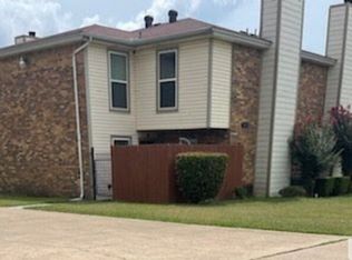 5512 Lewis Ct UNIT A, North Richland Hills, TX 76180