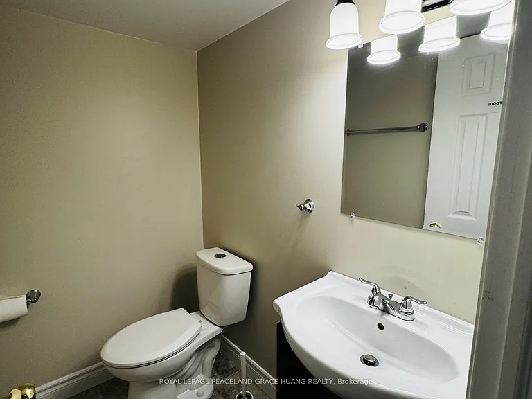 3 Tarmack Dr — Photo 21