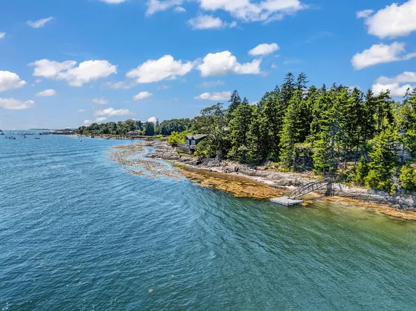 10 Tibetan Track, Harpswell, ME 04079