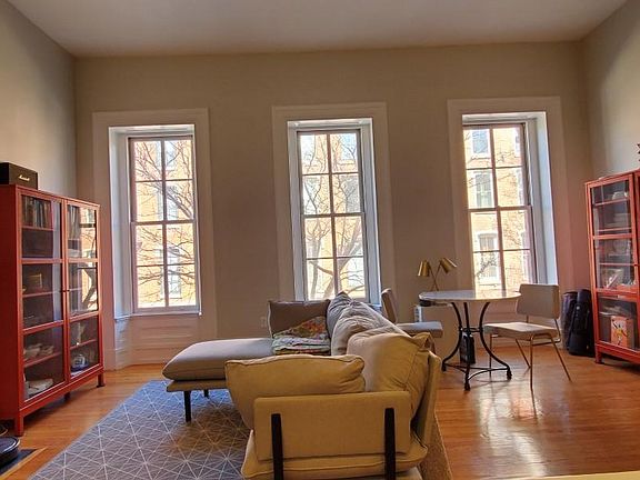 4th image of 1534 Pine St APT 2A