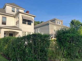 42 Ardmore Rd, West Hartford, CT 06119