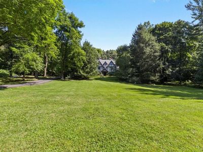 712 Croton Lake Road, Bedford Corners, NY, 10549