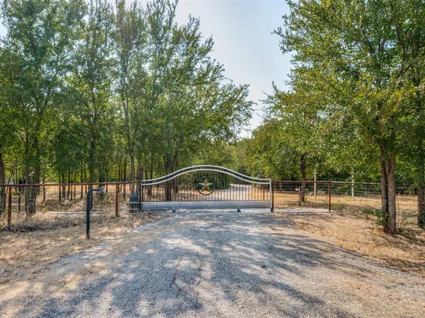 3863 New Hope Rd, Aubrey, TX 76227
