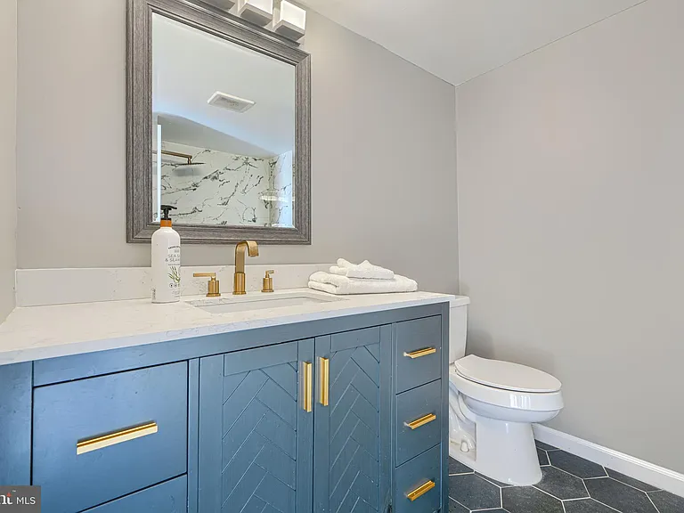 3645 Glengyle Ave #3F — Photo 14