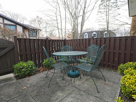 3rd image of 248 Sagamore Hills Dr #248
