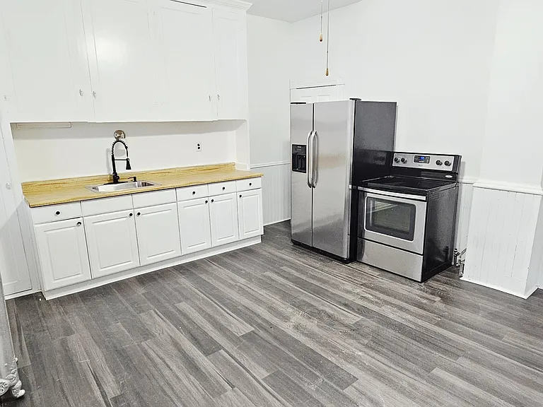 128 S Rebecca Ave — Photo 7