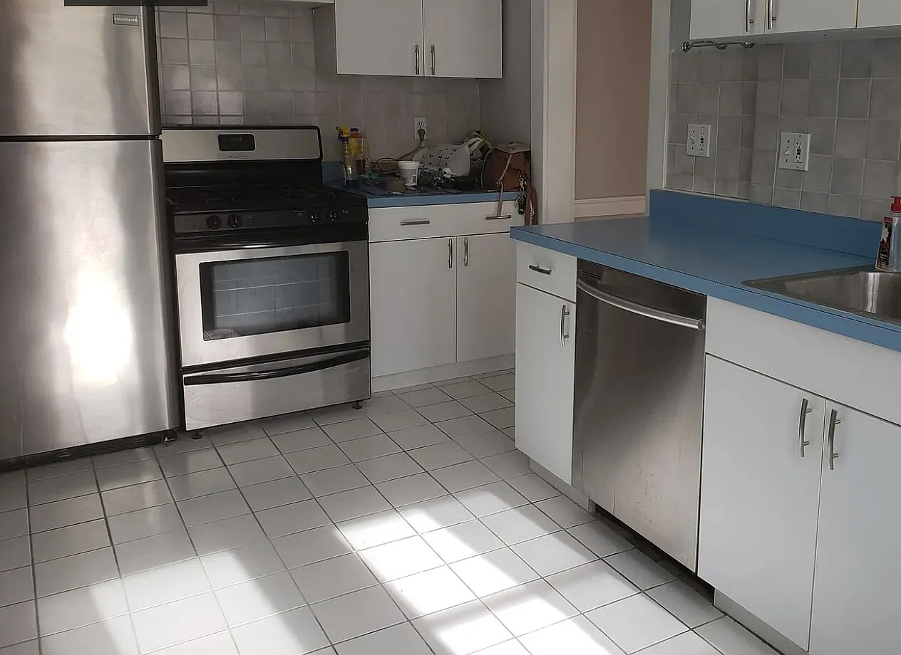 2 bed, 9999 sqft, $2,950 — Photo 3