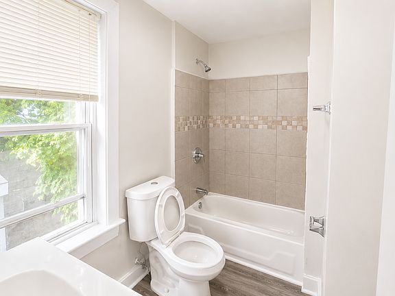 4th image of 213 Saltonstall Ave #2