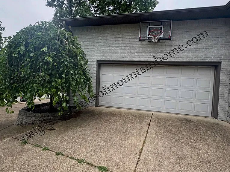1741 Fairway Dr — Photo 42