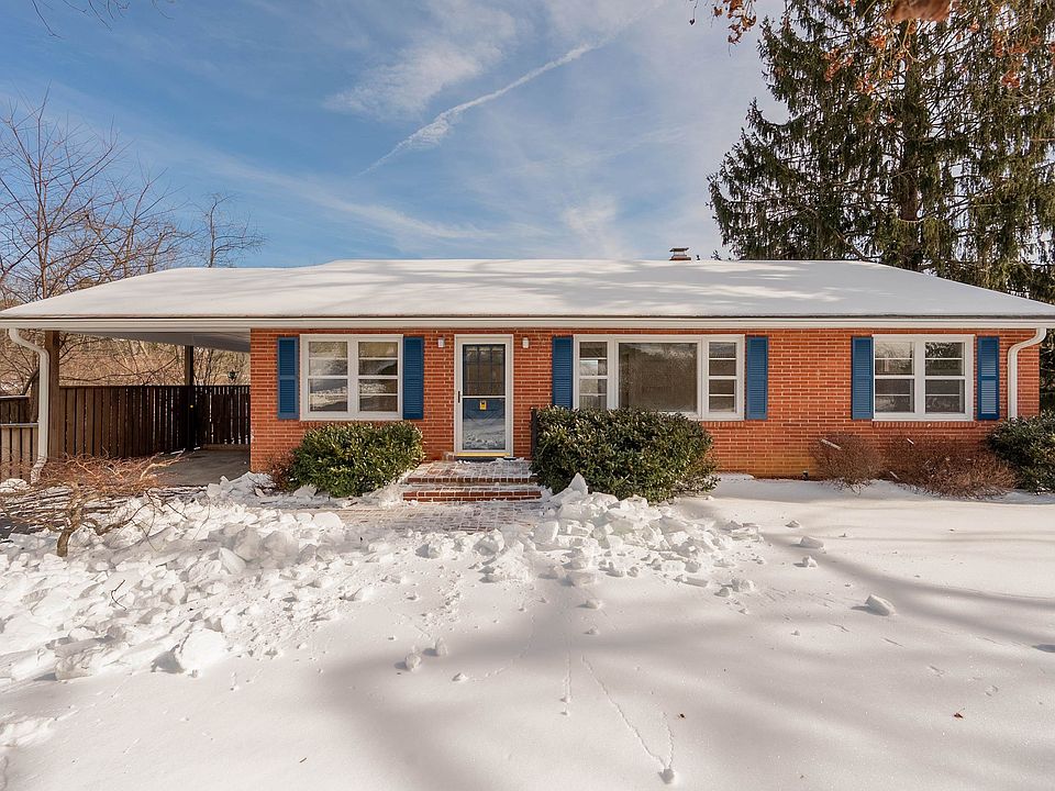 1st image of 1209 Highland Cir