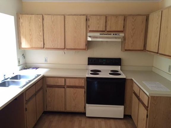 3rd image of 4200 Palm Bay Cir APT C