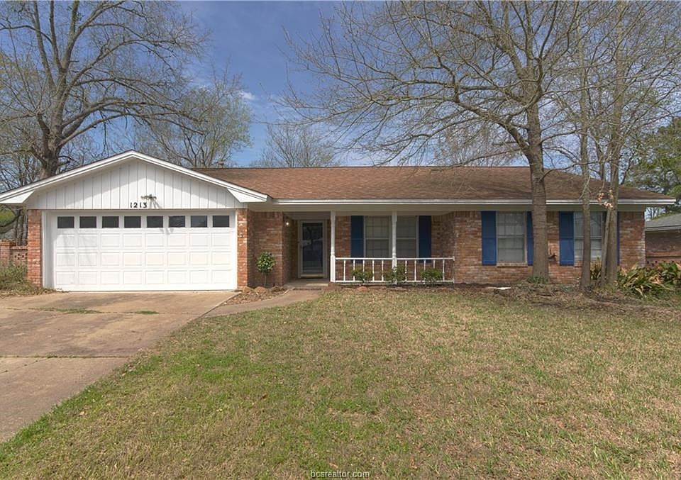 1st image of 1213 Lancelot Cir