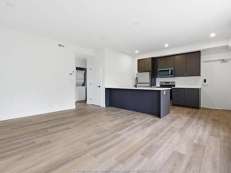 133 Laird Ave #203 — Photo 3