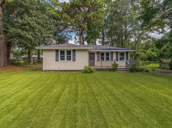 418 Dawson St, Georgetown, SC 29440