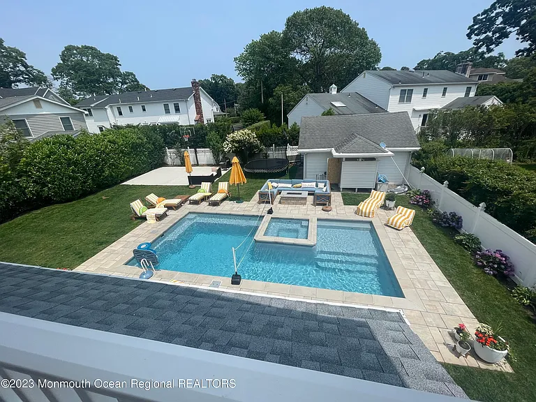2112 Edgewood Pl — Photo 17